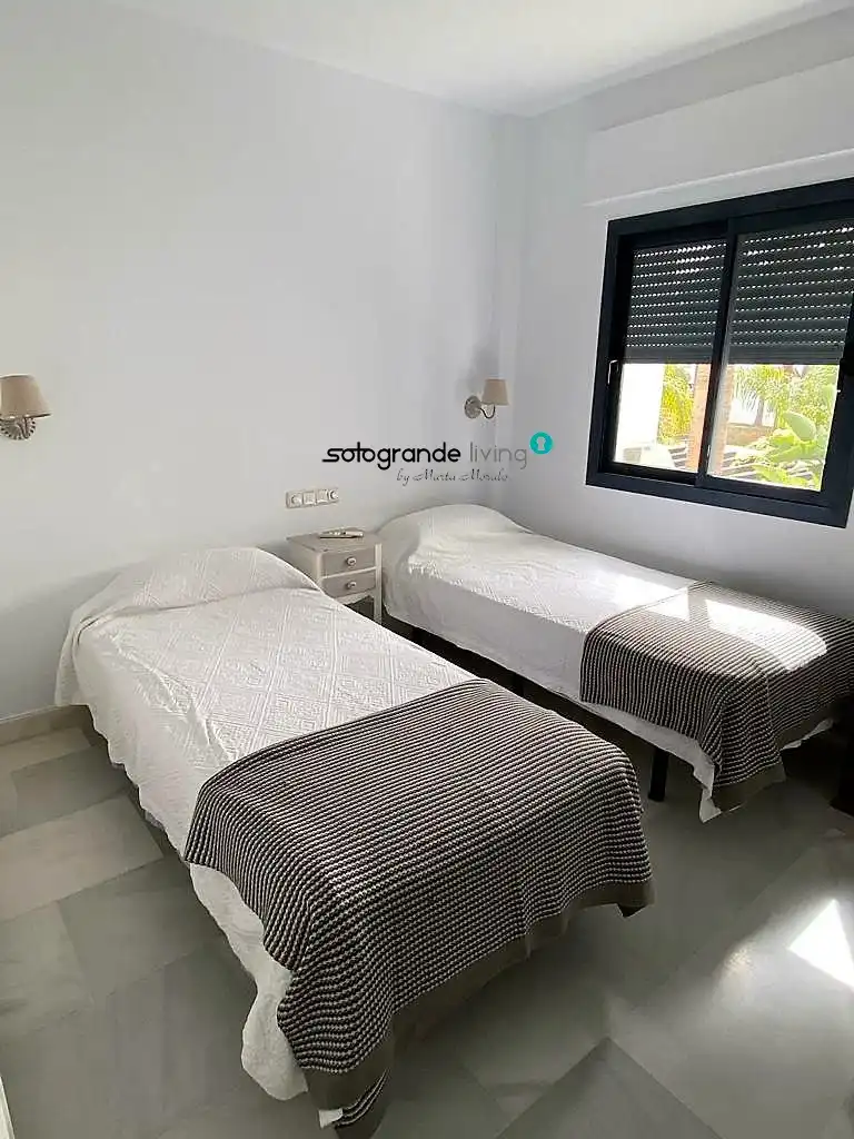 Bedroom of Apartments for rent in Sotogrande  with Air Conditioner, Heating and Terrace
