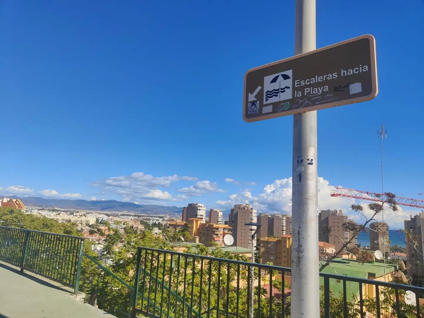 Vista exterior de Piso en venta en Torremolinos con Terraza, Trastero y Amueblado
