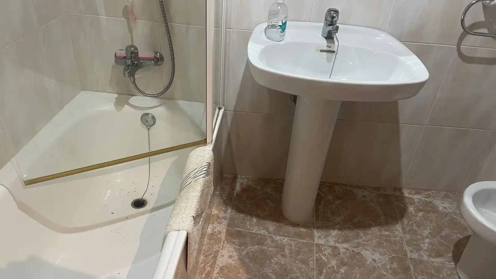 Bathroom of Houses for sale in Dénia  with Air Conditioner, Private garden and Terrace
