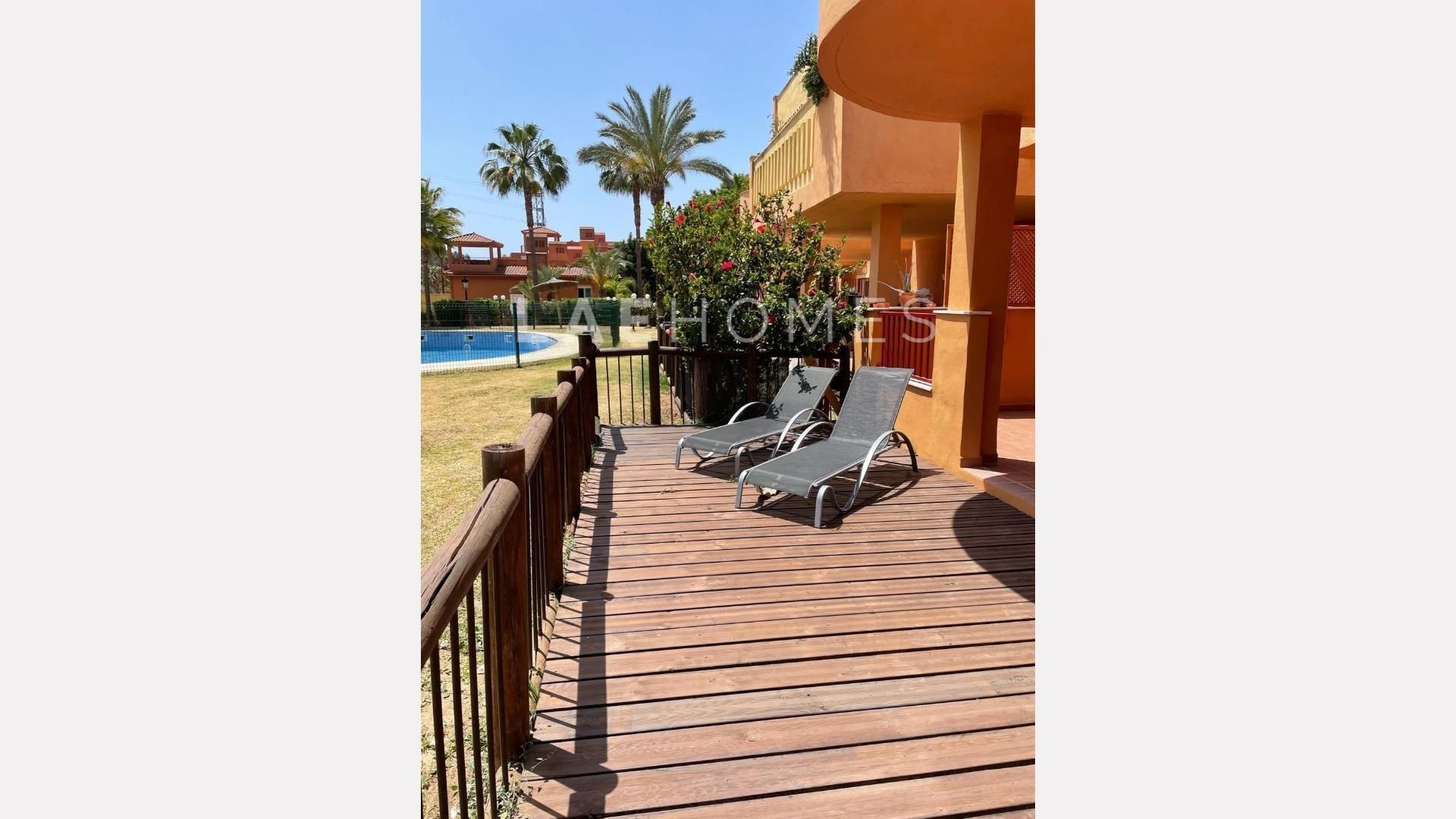 Terrassa de Pis de lloguer en Marbella amb Aire condicionat, Calefacció i Jardí privat