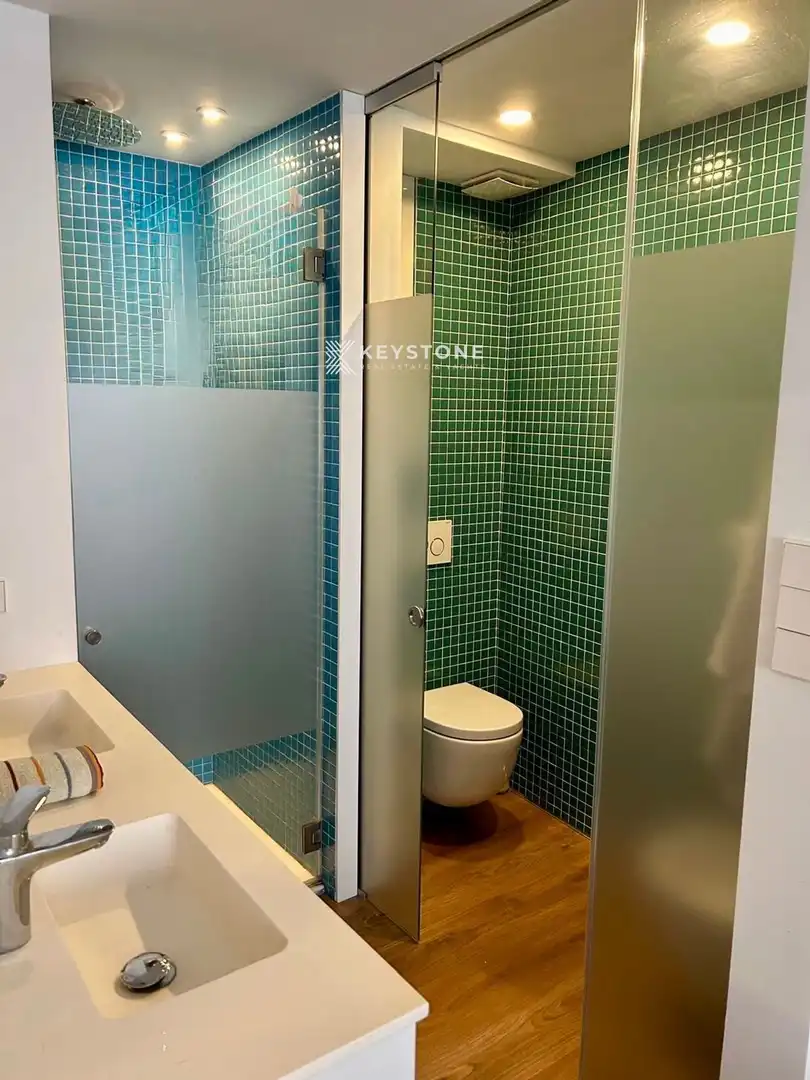 Badezimmer von Wohnung zur Miete in Alicante / Alacant mit Klimaanlage, Heizung und Möbliert