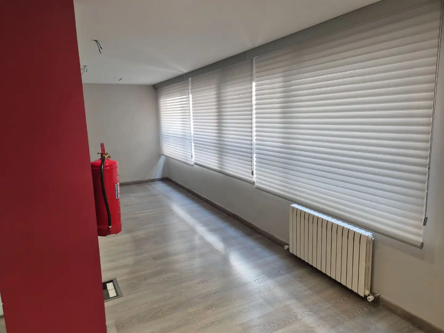 Oficina de lloguer en Zaragoza amb Aire condicionat, Calefacció i Internet