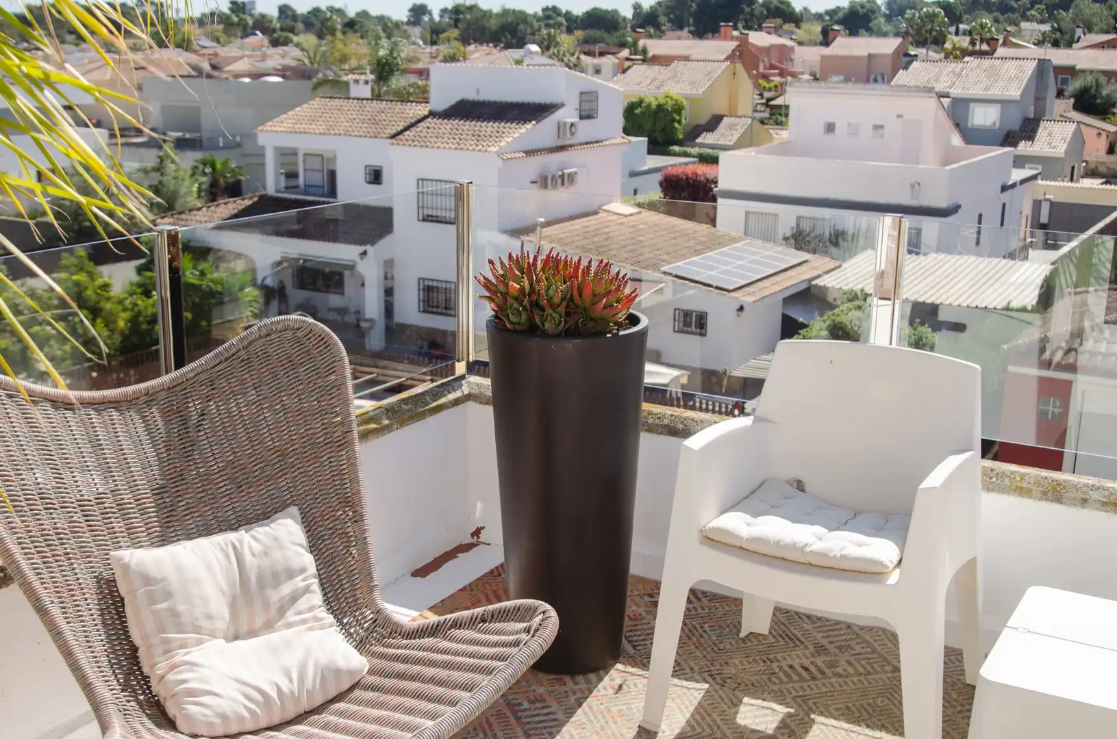Detached homes for sale in Calle Romer 3, Gallipont