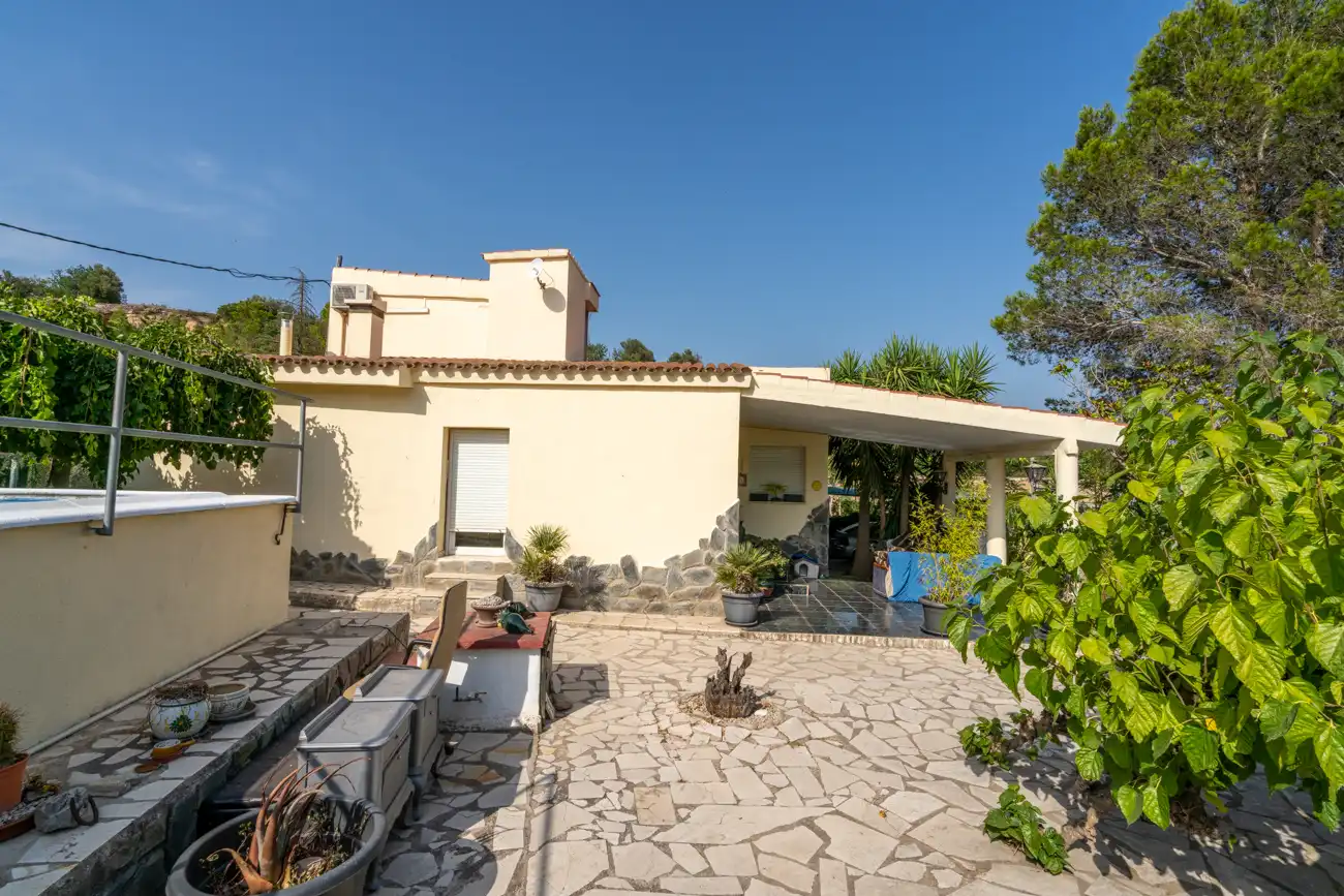 Vista exterior de Casa o xalet en venda en Roquetes amb Aire condicionat, Calefacció i Jardí privat