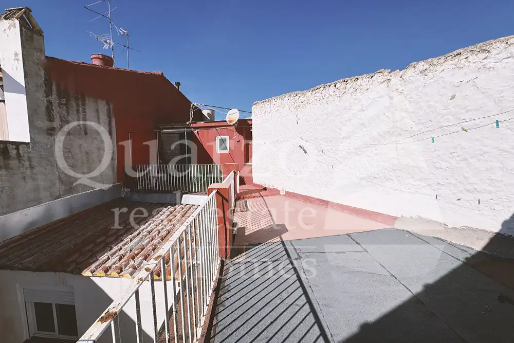 Terrassa de Casa adosada en venda en Real amb Traster i Moblat