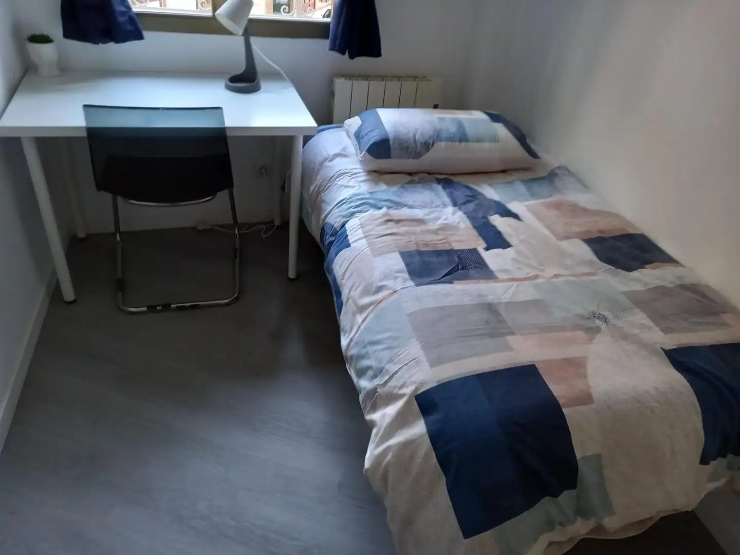 Bedroom of Flat for sale in Zaragoza  with Air Conditioner, Heating and Terrace