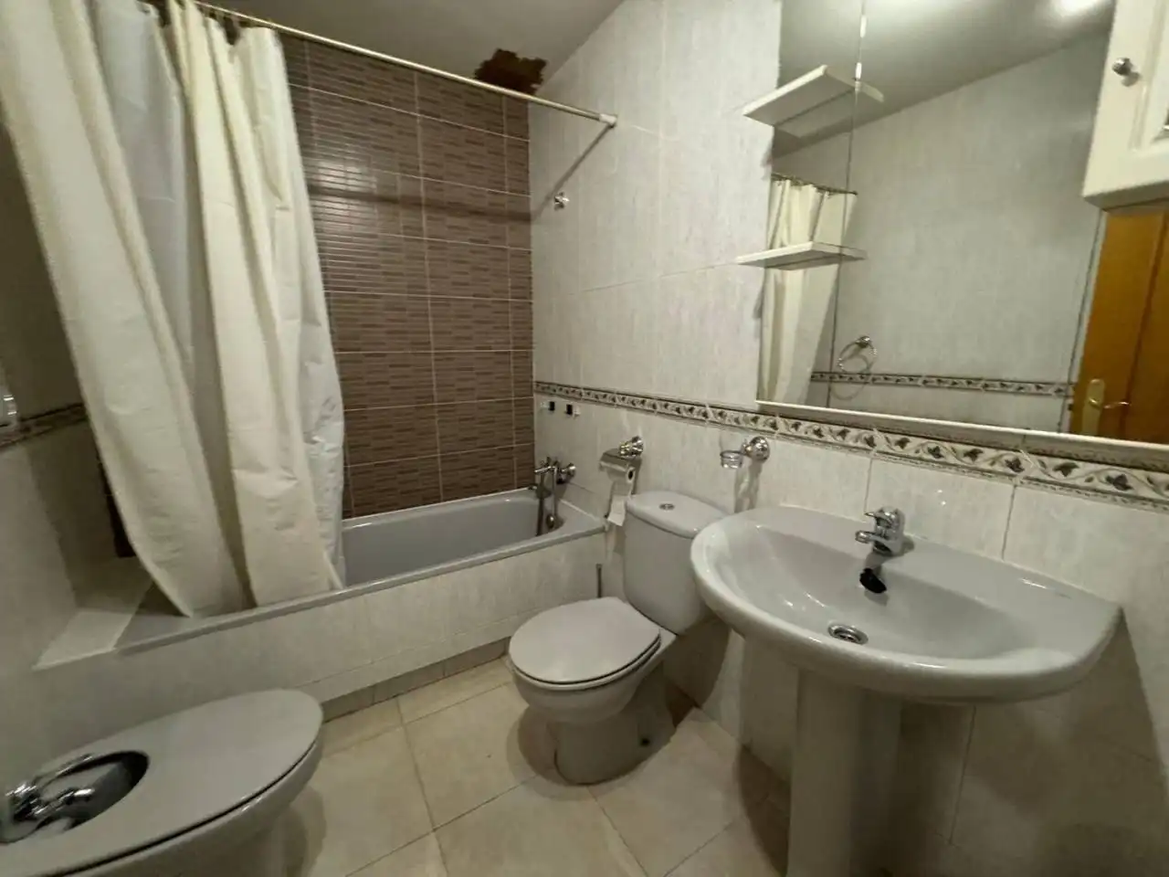 Apartament de lloguer a Calle Soledad, Camarma de Esteruelas