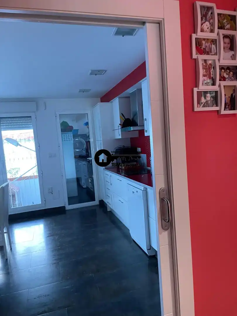Cocina de Casa adosada en venta en Albacete con Aire acondicionado, Calefacción y Jardín privado
