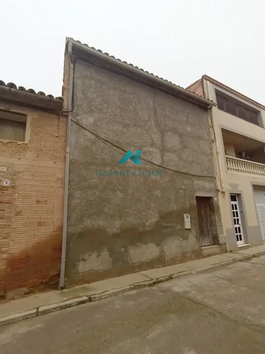 Vista exterior de Local en venta en Bellvís