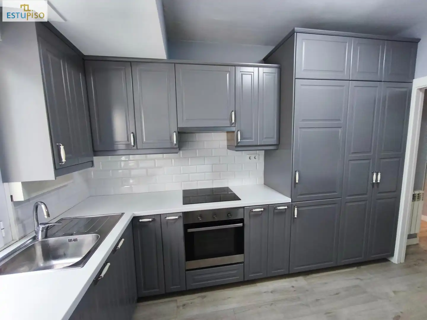 Cocina de Piso en venta en Vitoria - Gasteiz con Calefacción y Trastero