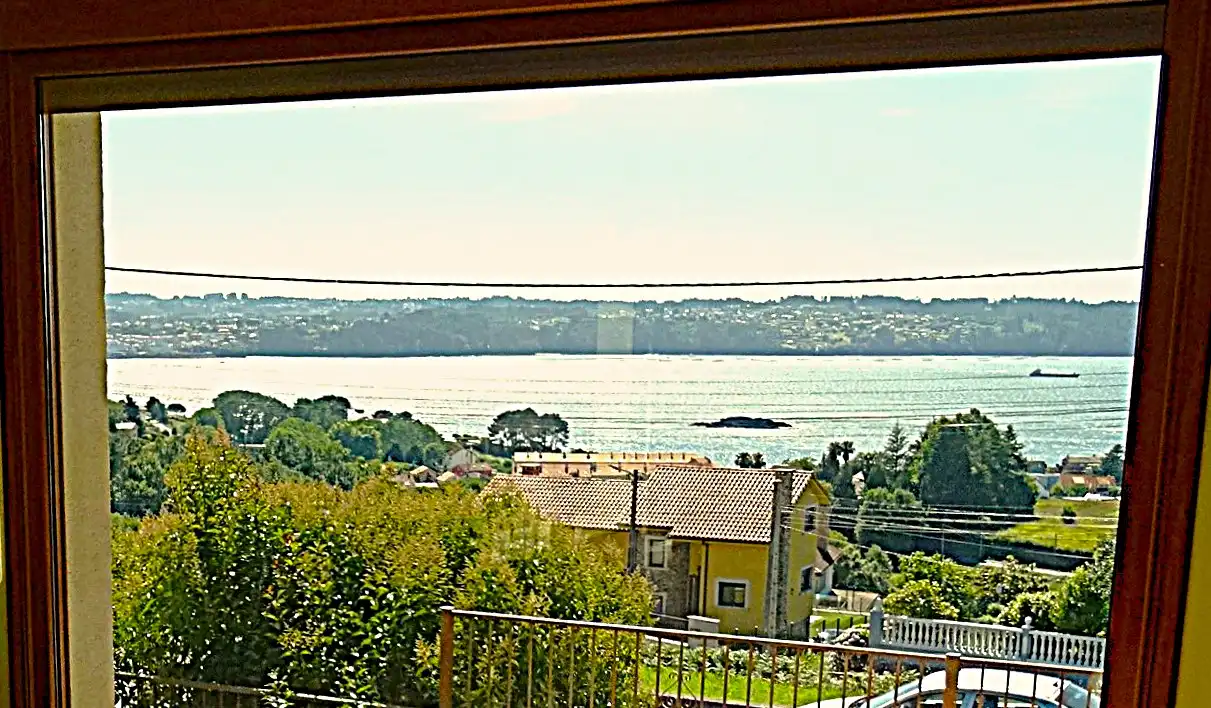 Dormitori de Casa o xalet en venda en Miño amb Calefacció, Parquet i Terrassa
