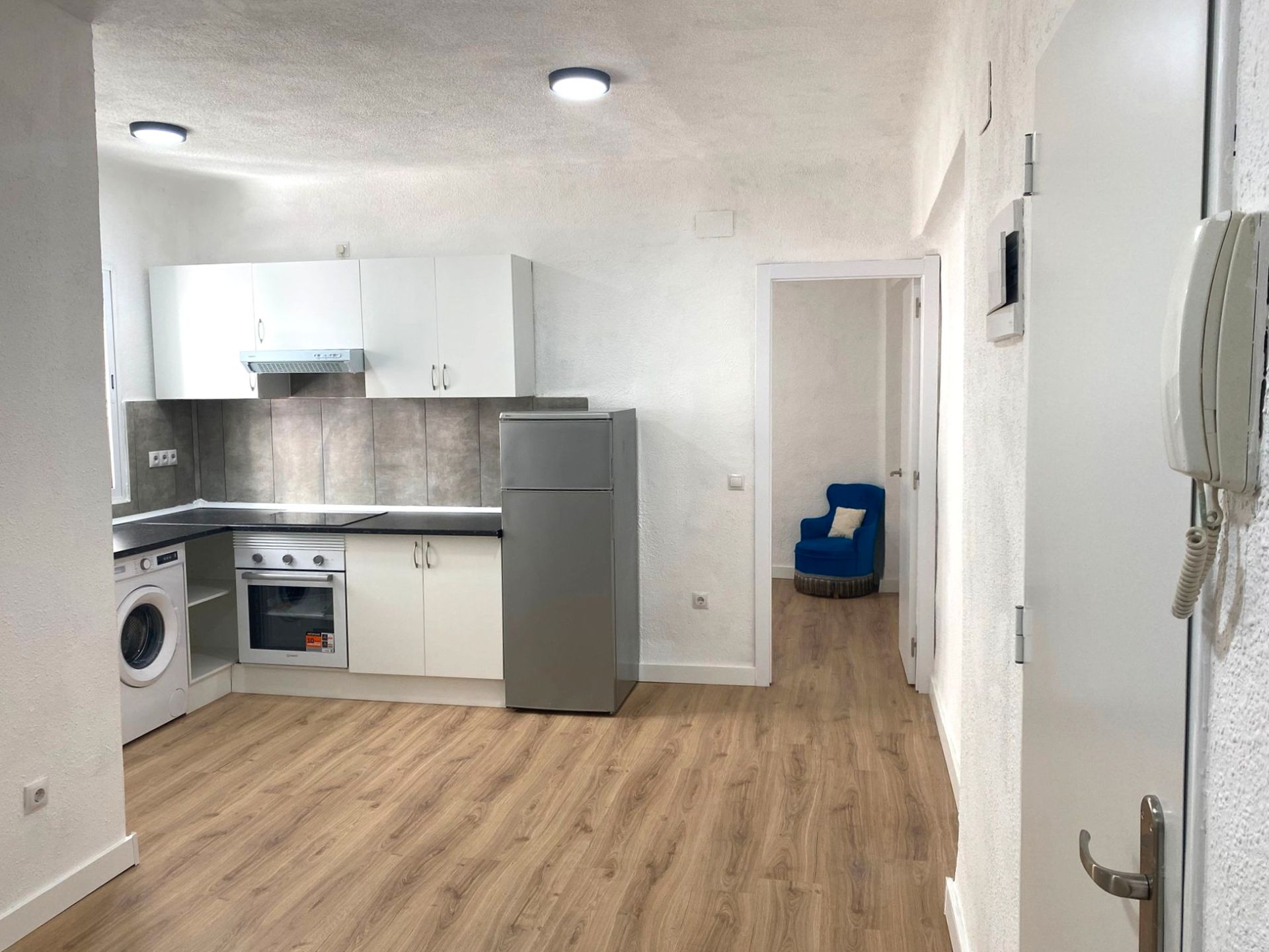 Cocina de Piso en venta en  Madrid Capital con Parquet, Amueblado y Horno
