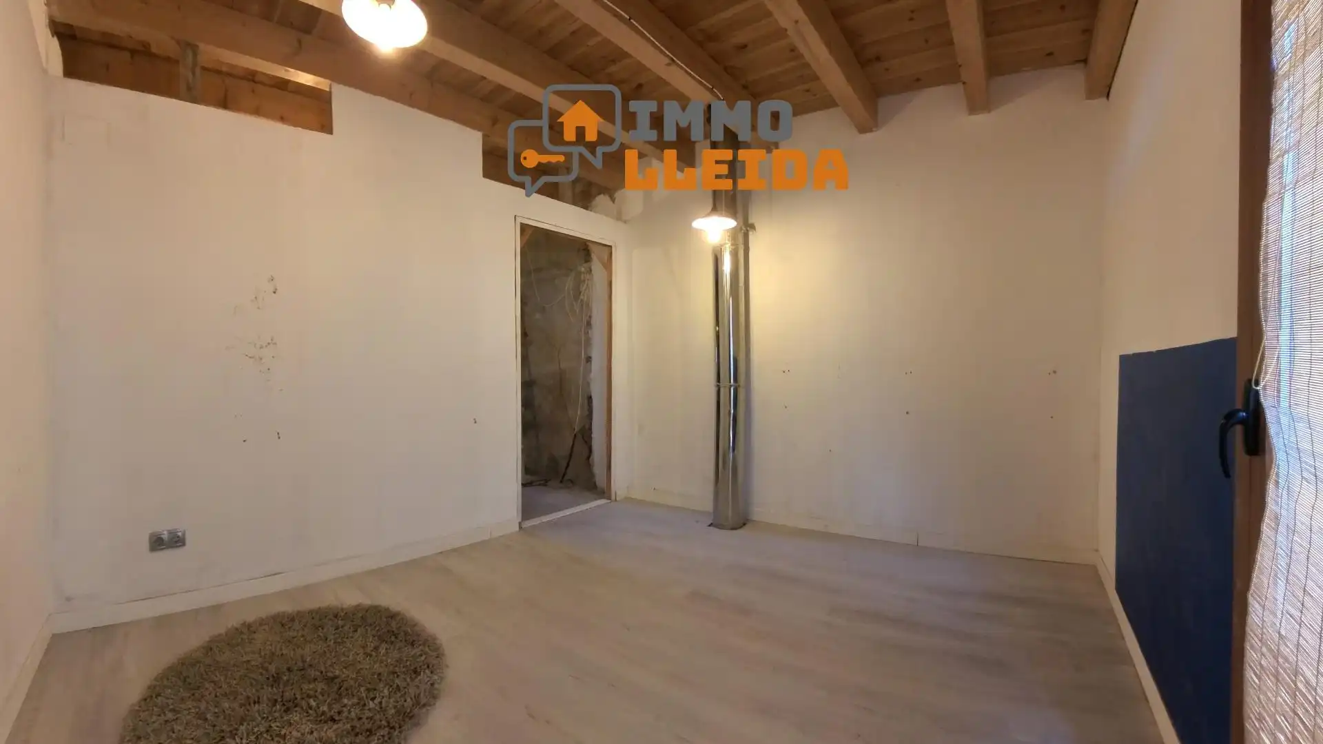 Casa adosada en venta en Ponts con Calefacción, Terraza y Balcón