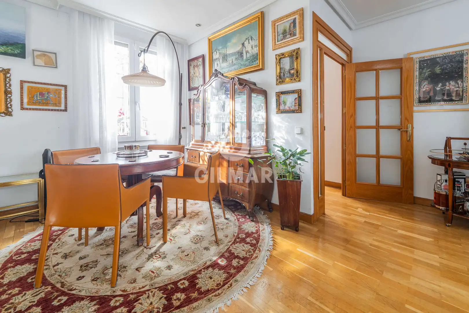 Comedor de Ático en venta en Madrid con Calefacción y Balcón