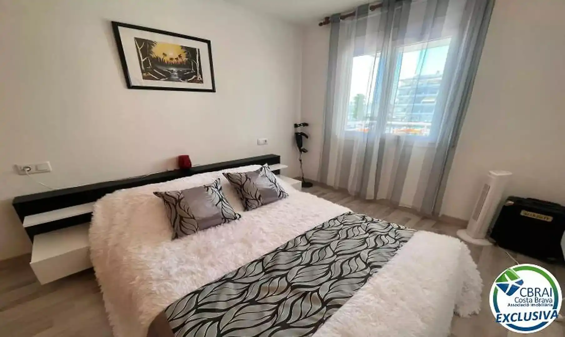 Dormitori de Apartament en venda en Roses amb Aire condicionat, Calefacció i Terrassa