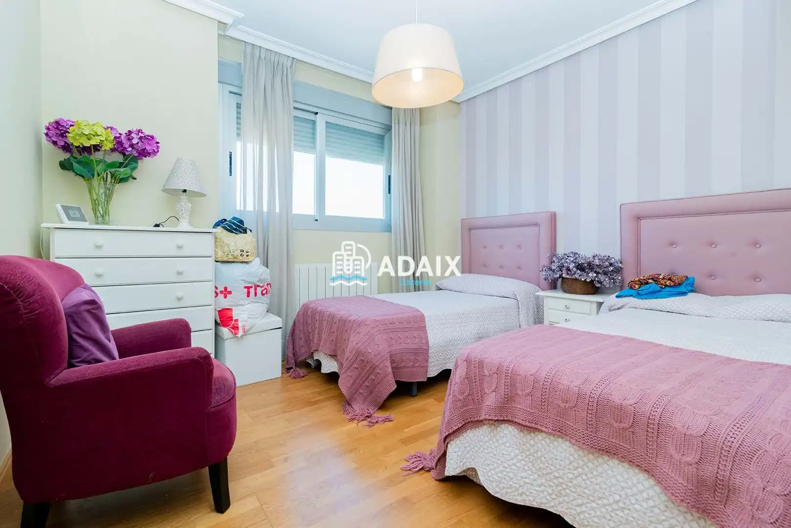 Habitación de Ático en venta en Cáceres con Aire acondicionado, Calefacción y Terraza