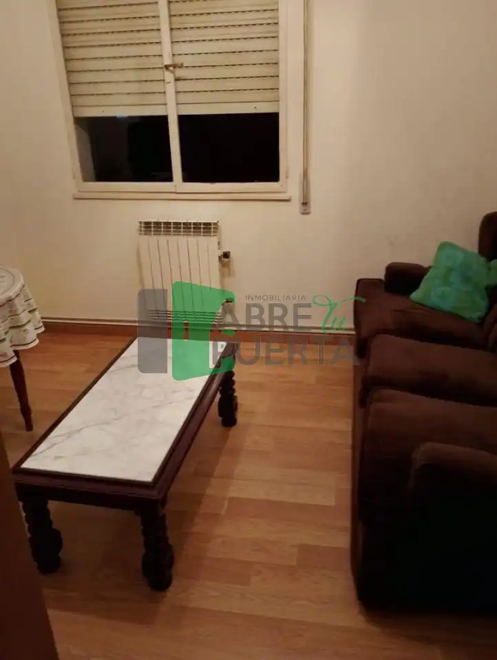 Piso en venta en Ourense Capital  con Calefacción y Terraza