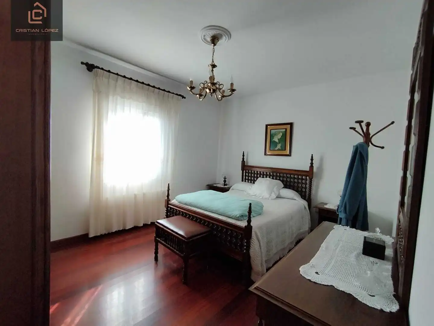 Dormitori de Casa o xalet en venda en Abegondo amb Calefacció, Parquet i Terrassa