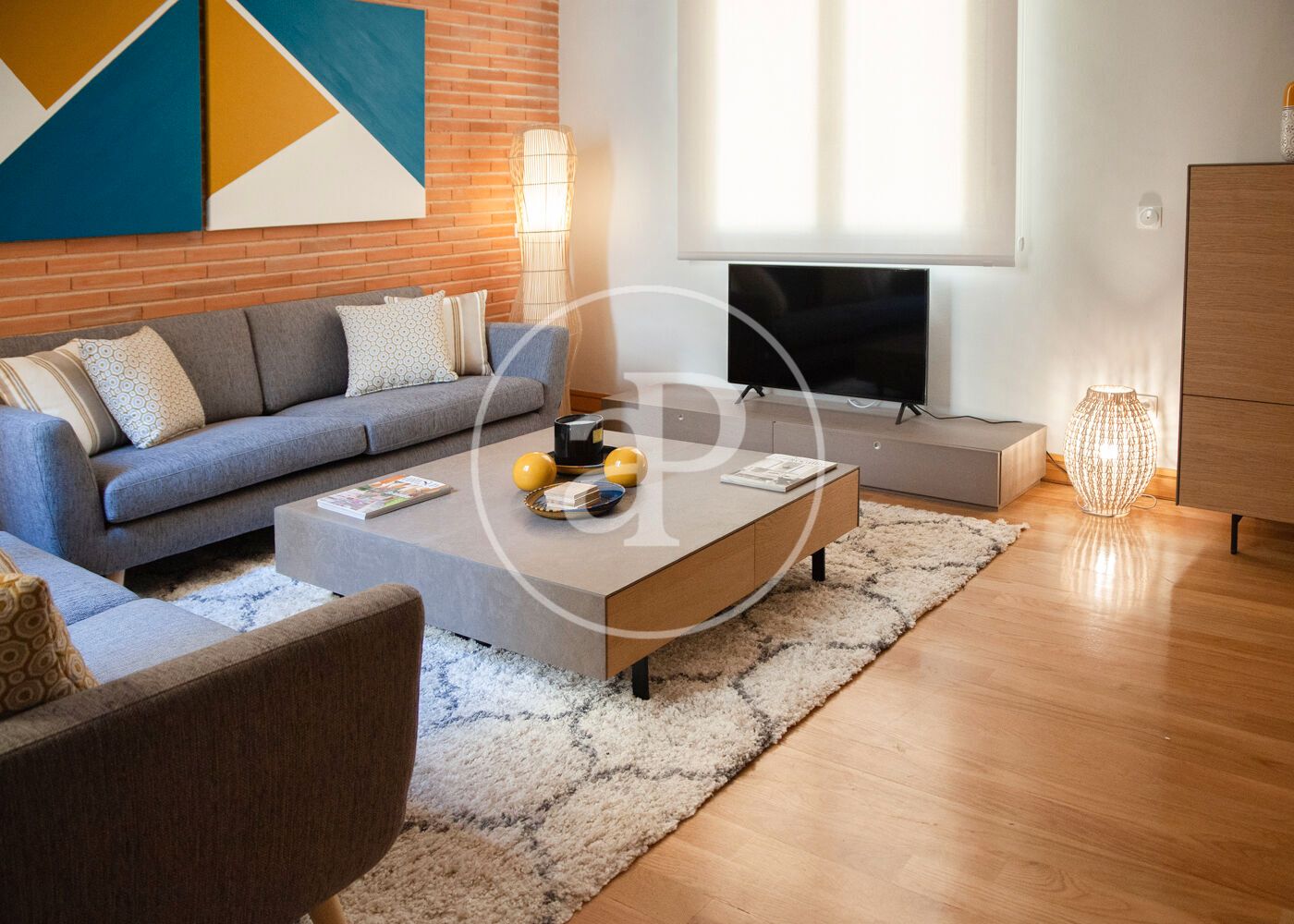 Living room of Flat for sale in  Madrid Capital  with Air Conditioner, Heating and Furnished