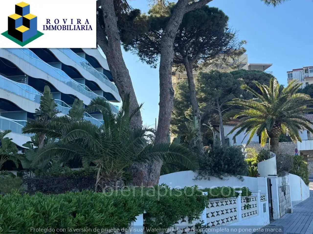 Flat with terrace for sale in Calle Bruselas, imagen 2