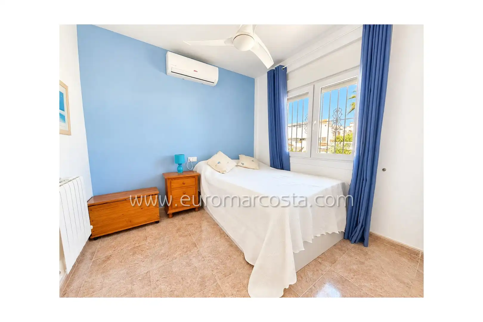 Chalet con piscina en venta en Calle Helsinki, imagen 19