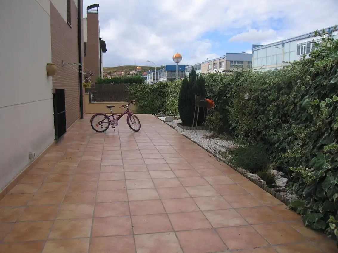 Casa a schiera con giardino in vendita a Briviesca, imagen 3