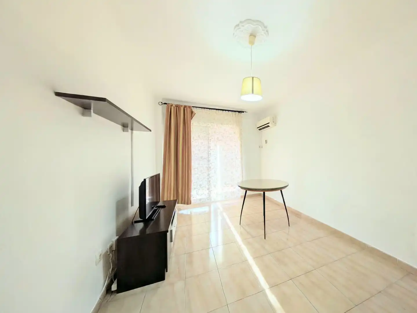 Flat with lift for sale in Calle Fray Isidoro de Sevilla, imagen 3