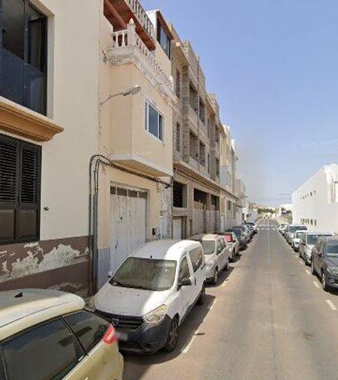 Foto 2 de Casa adosada en venta en Cl Mercedes la, Centro - La Vega Alta, Arrecife