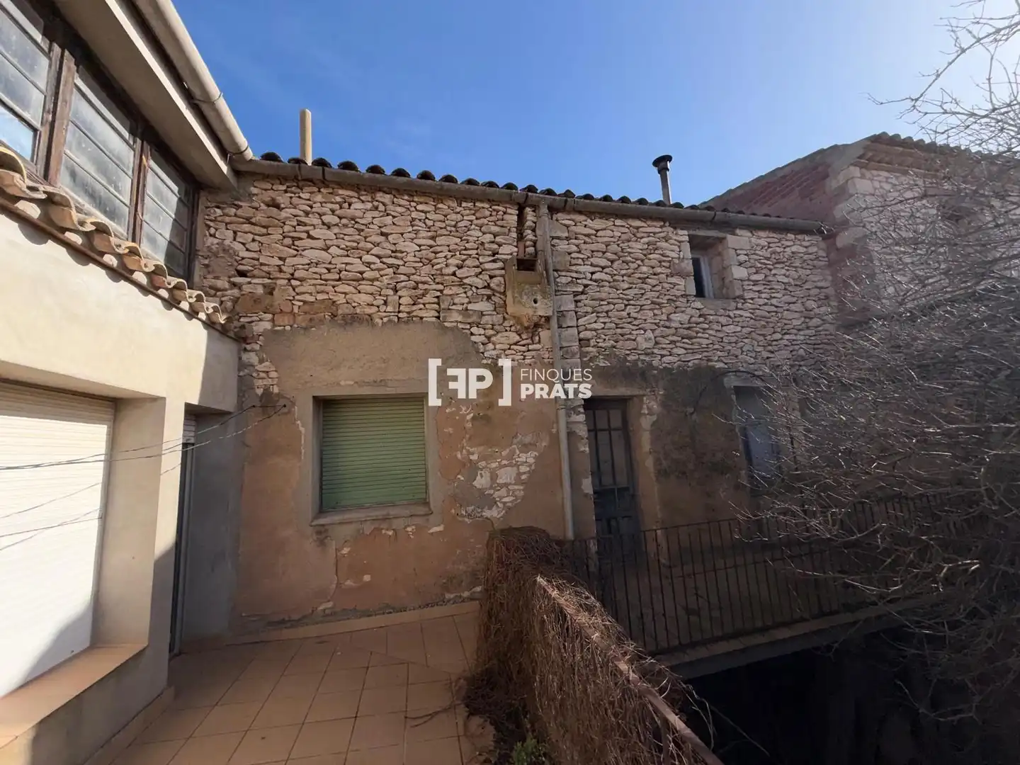 Vista exterior de Casa o chalet en venta en Almatret con Terraza