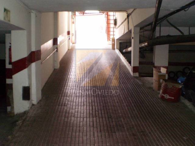 Garaje en Venta en Teatinos - Los Prados