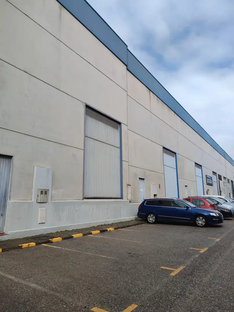 Nave industrial en alquiler en Cerro - Amate, imagen 5