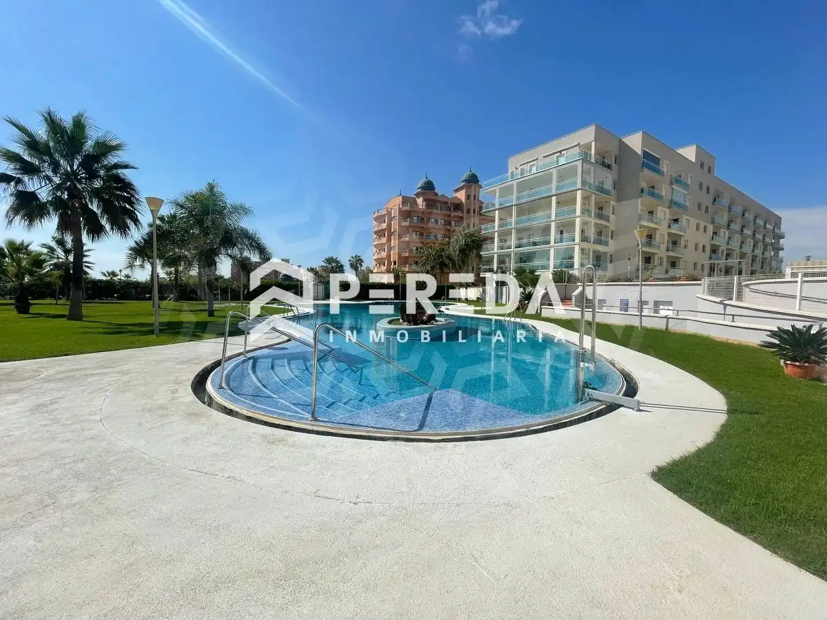 Schwimmbecken von Wohnungen zum Verkauf in Roquetas de Mar mit Terrasse, Möbliert und Gemeinschaftspool