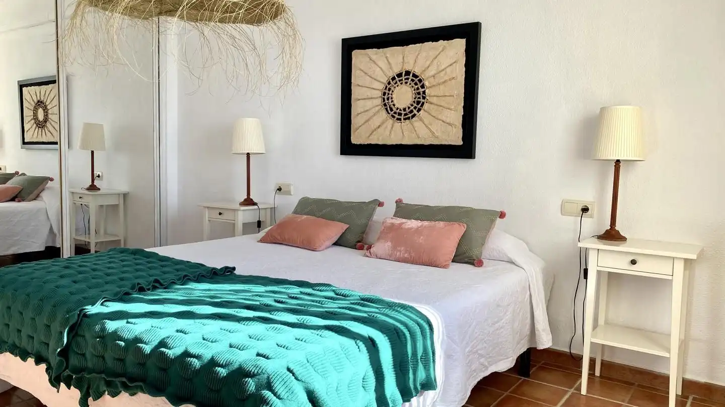 Flat for rent in Paseo Marítimo Rey de España, Las Gaviotas - Carvajal