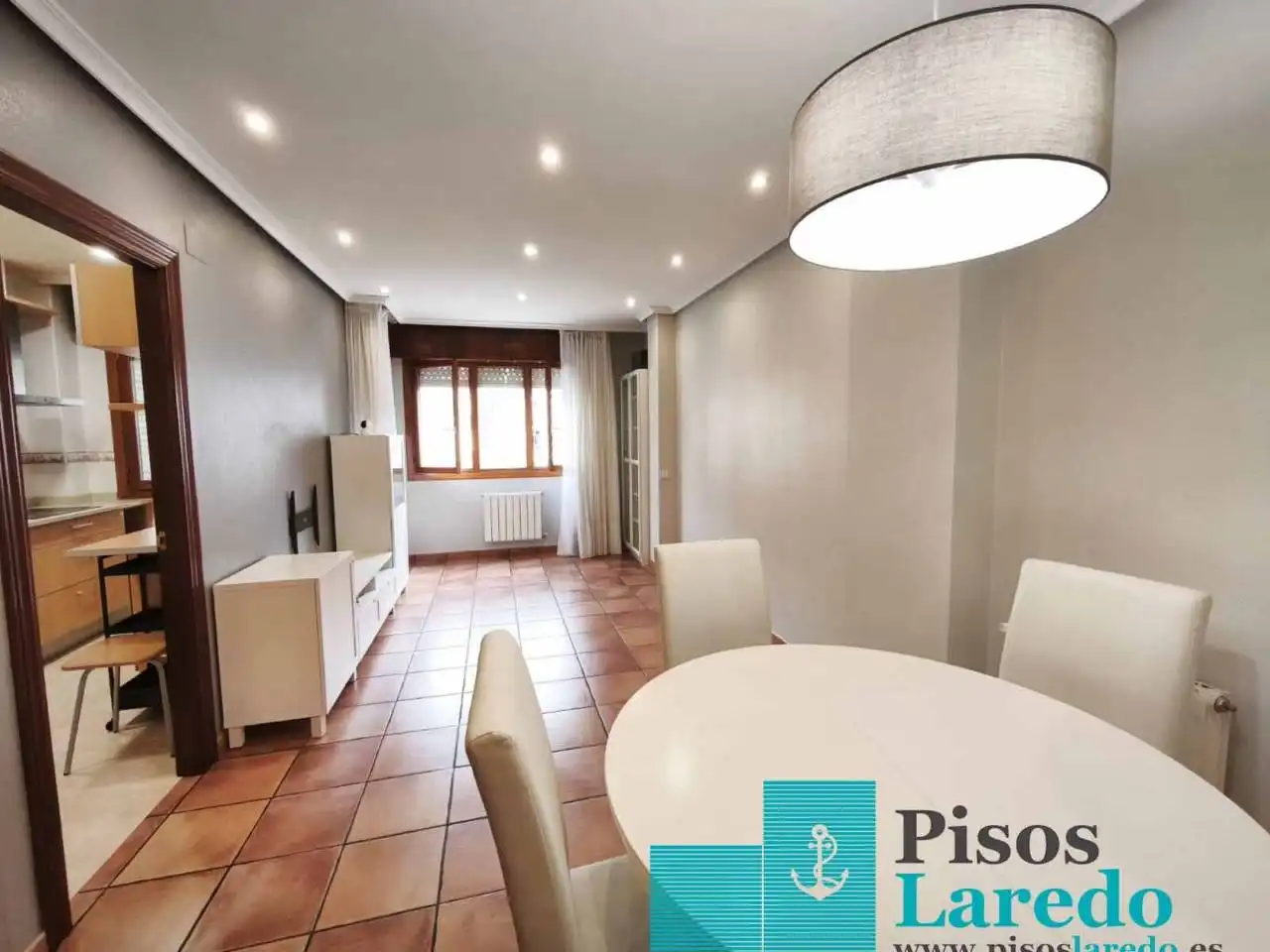 Vista exterior de Piso en venta en Voto con Calefacción y Balcón