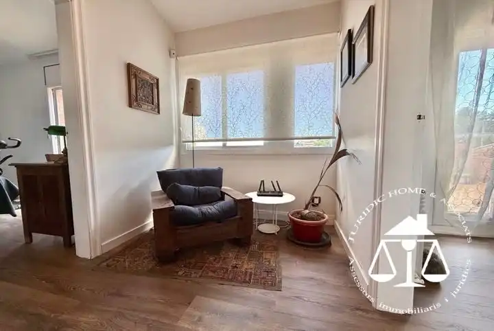 Dormitori de Casa o xalet en venda en Sant Boi de Llobregat amb Aire condicionat, Calefacció i Jardí privat