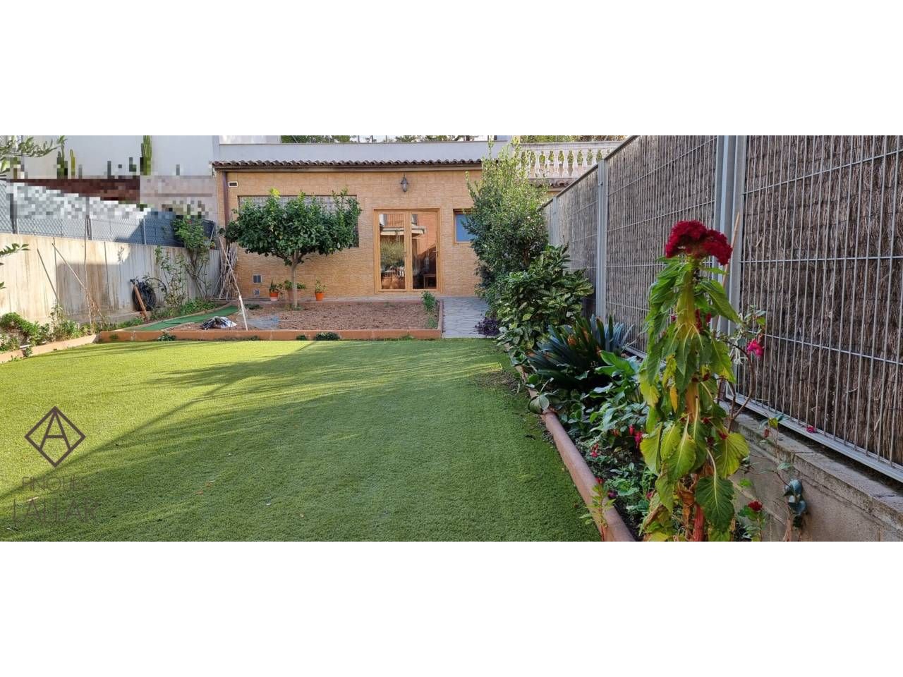 Jardín de Casa adosada en venta en Granollers con Calefacción, Jardín privado y Terraza