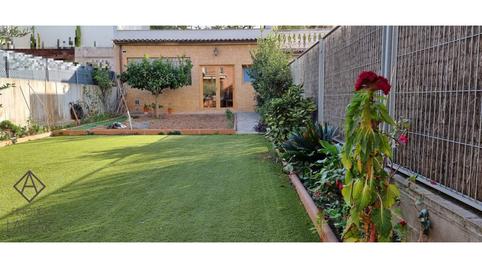 Foto 2 de Casa adosada en venta en Calle Brasil, Font Verda, Granollers