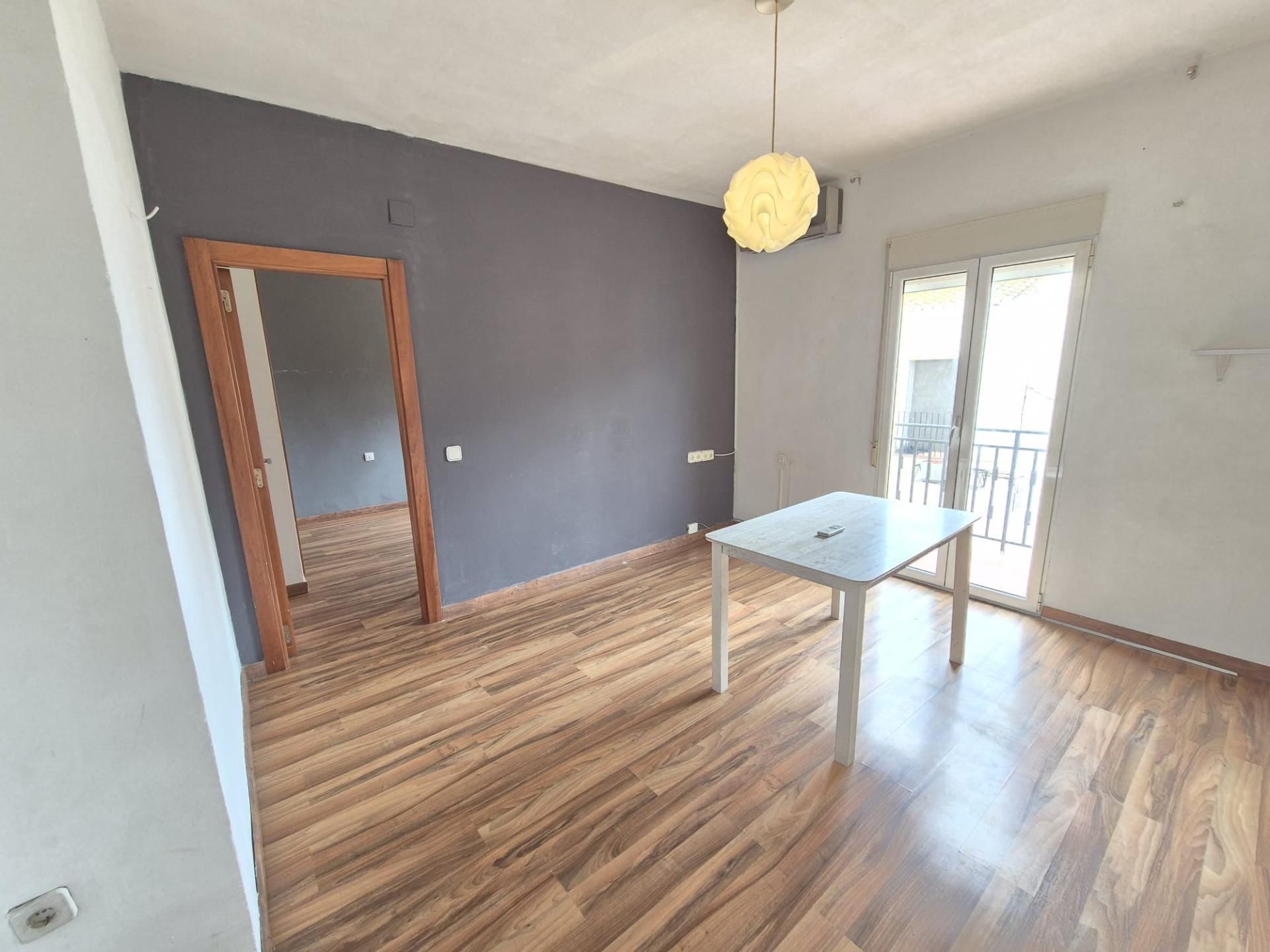 Bedroom of Flat for sale in Emperador  with Air Conditioner, Parquet flooring and Balcony
