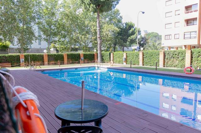 Piso en Venta en De La Buganvilla en Castilla