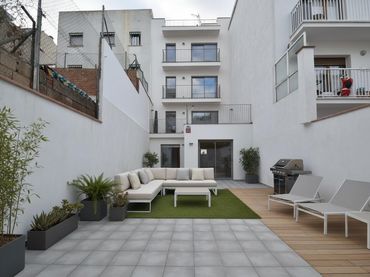 Bajo con jardín en venta en Calle Recreo
