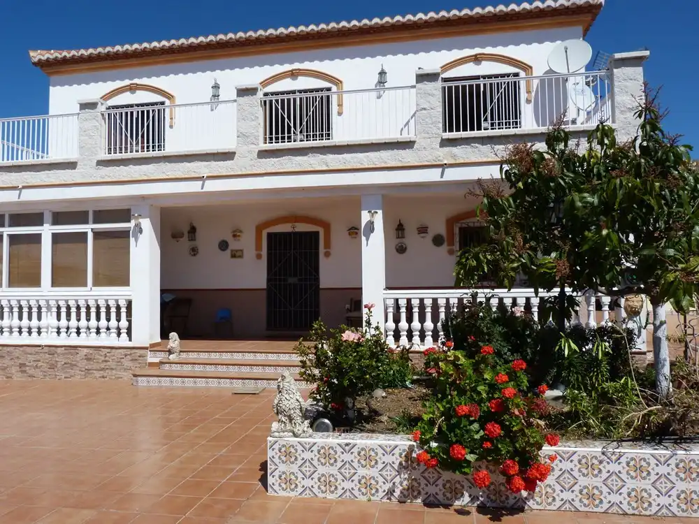 Vista exterior de Finca rústica en venta en Salobreña con Aire acondicionado, Calefacción y Terraza