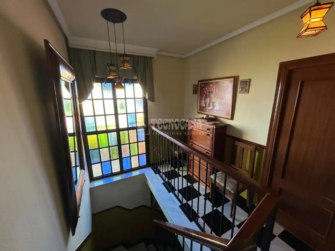 Casa adosada en venta en Antequera con Terraza