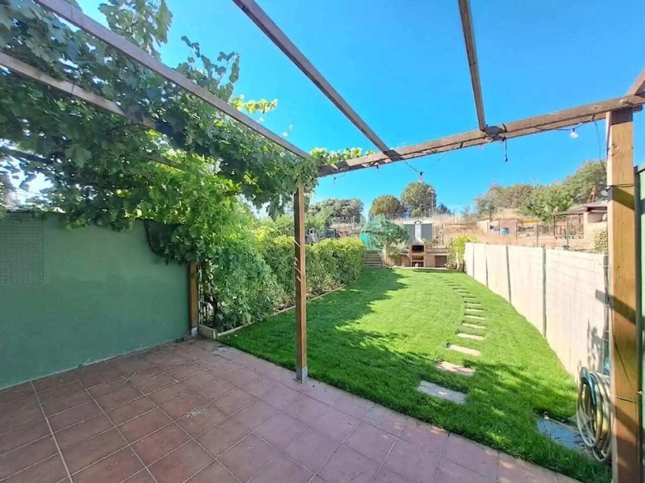 Jardín de Casa o chalet en venta en Valdorros con Calefacción, Jardín privado y Parquet