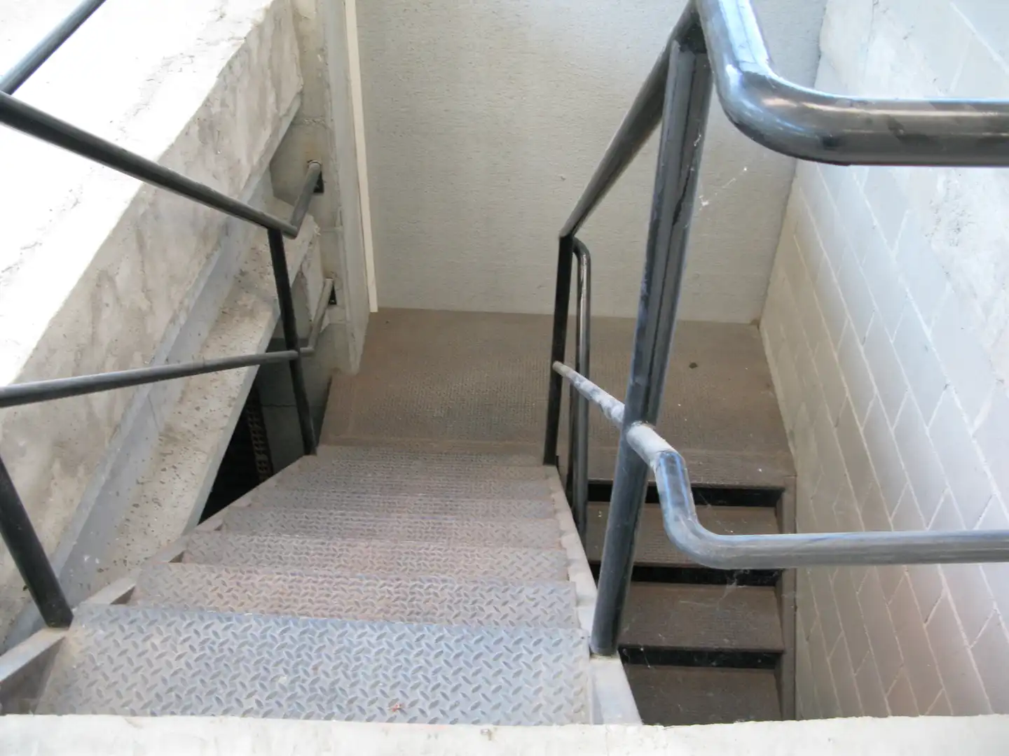 Nave industrial de alquiler en Girona