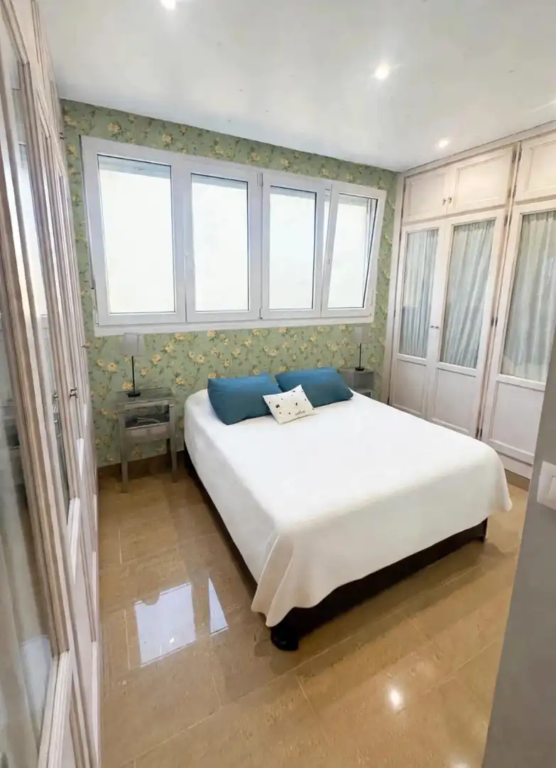 Bedroom of Flat for rent in Málaga