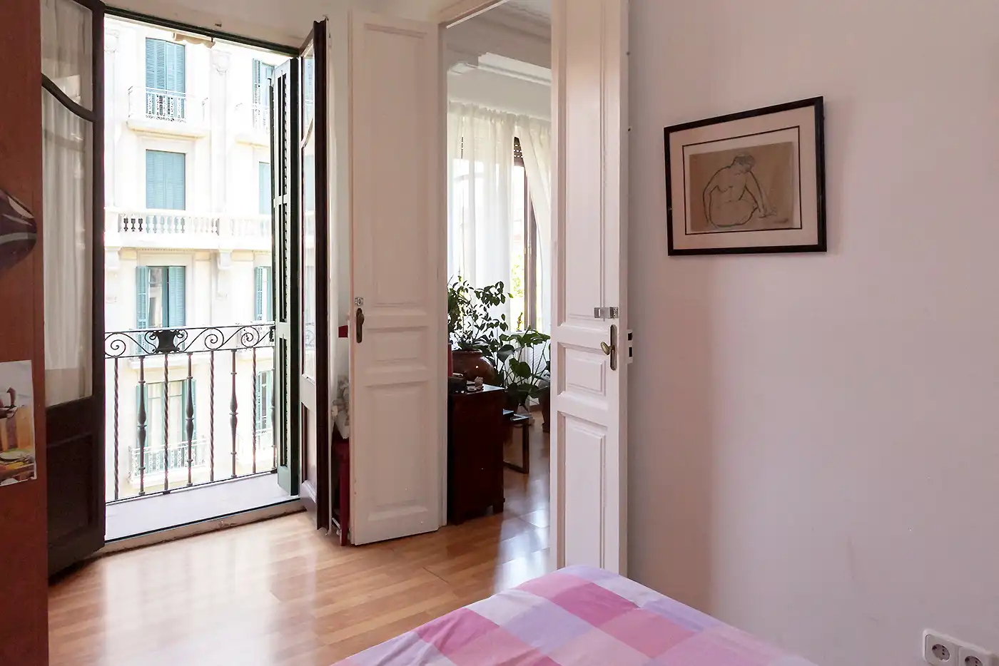 Habitación de Piso en venta en Barcelona con Balcón