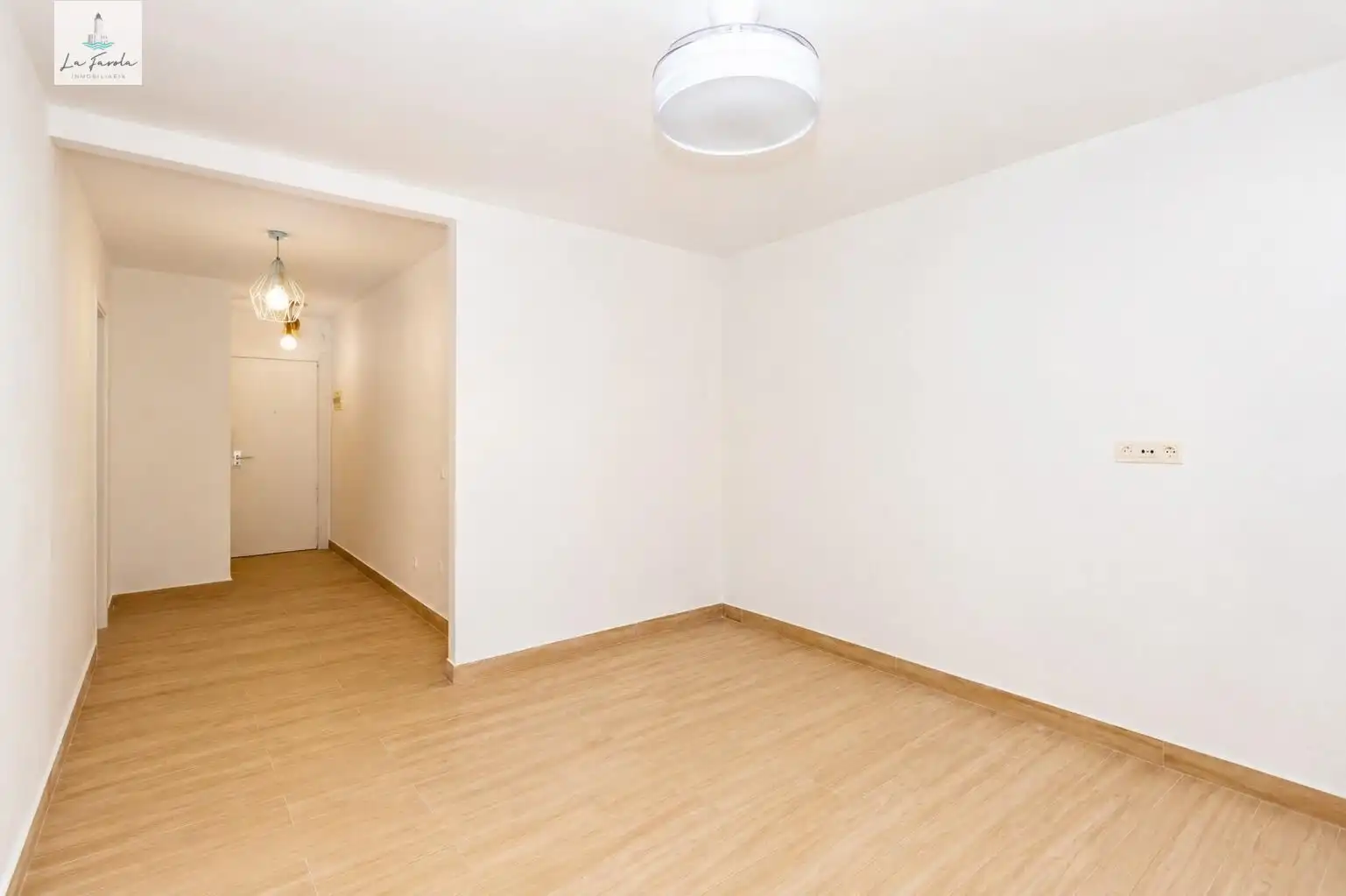 Wohnung zur Miete in Málaga mit Privatgarten und Terrasse