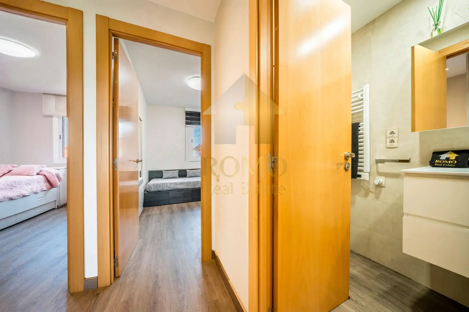 Flat for sale in Santa Perpètua de Mogoda  with Air Conditioner, Heating and Parquet flooring