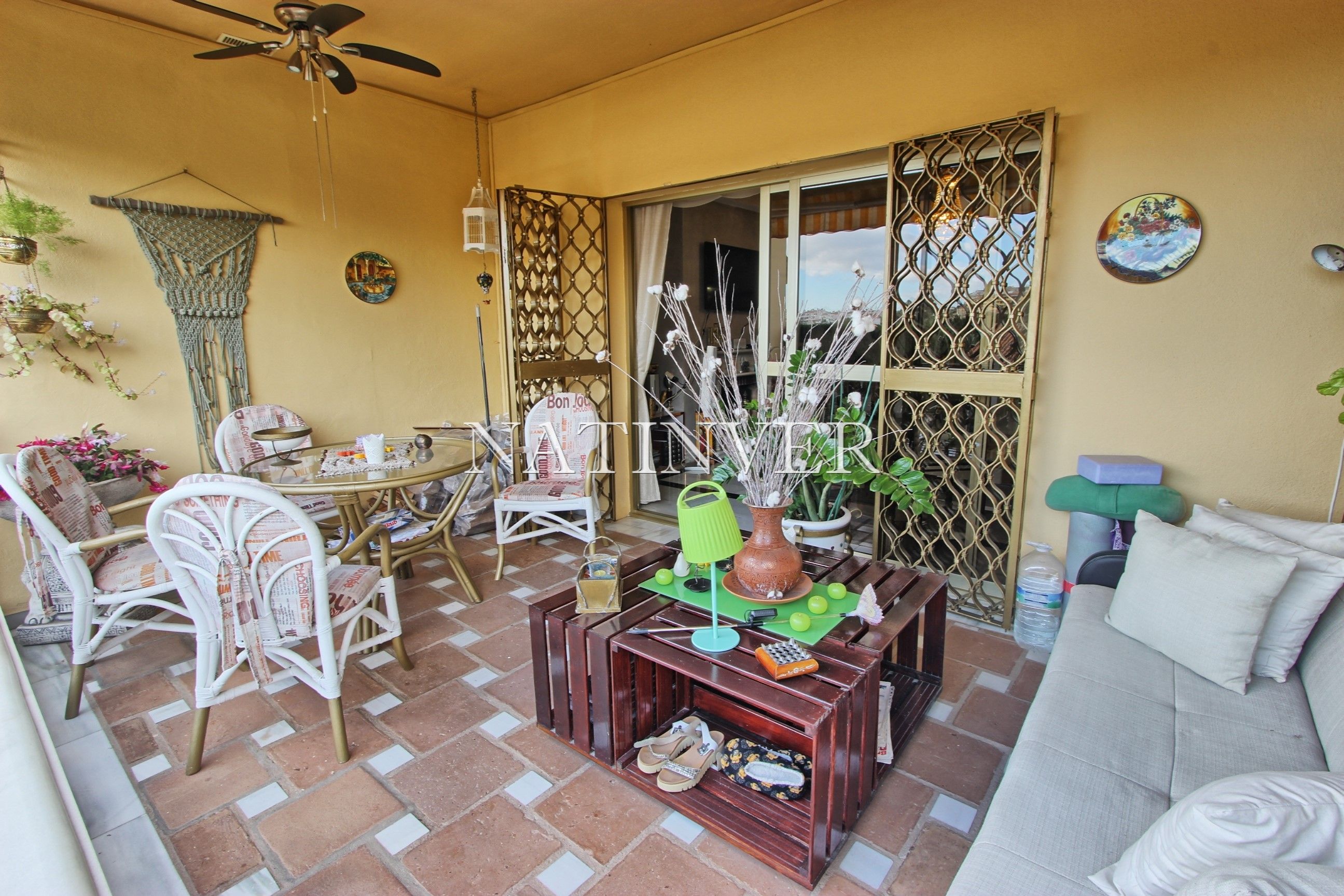 Terraza de Casa adosada en venta en Benalmádena con Aire acondicionado, Calefacción y Jardín privado