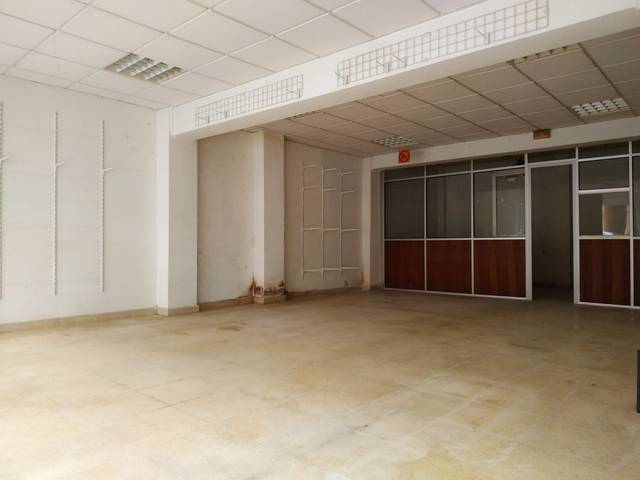 Local comercial en Alquiler en Son Armadans
